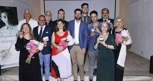 Parata di artisti di successo alla cerimonia di premiazione della 17ª Gorgone d’Oro