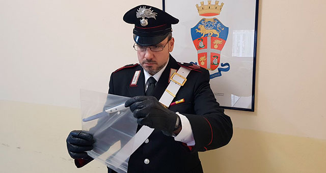 Due tentate rapine in pochi minuti: arrestato dai Carabinieri